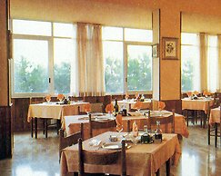 Hotel Caesar (Bed and Breakfast)