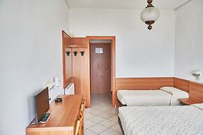 Hotel Caesar (Bed and Breakfast)