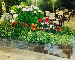 Hotel Caesar (Bed and Breakfast)