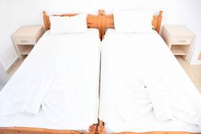 Kiotari Beach Apartments - Studios