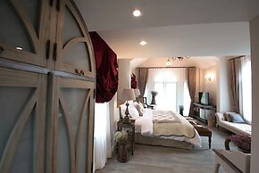 The Blue Sky Khao Kho