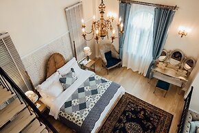 The Blue Sky Khao Kho