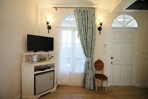 The Blue Sky Khao Kho