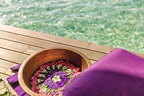 Hurawalhi Island Resort