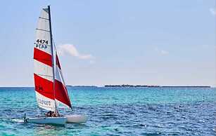 Hurawalhi Island Resort