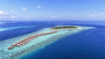 Hurawalhi Island Resort