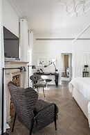 White Villa Tel Aviv Hotel