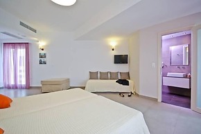 Xenia Hotel