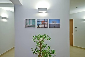Xenia Hotel