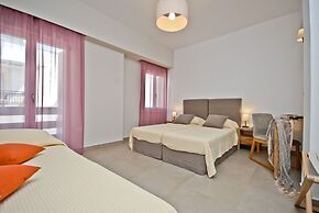 Xenia Hotel