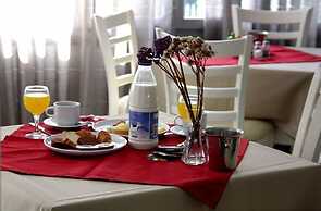 Xenia Hotel