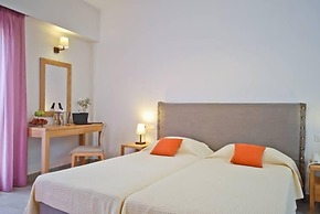 Xenia Hotel