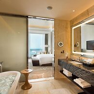 Hilton Yantai Golden Coast