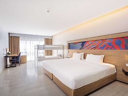 Novotel Phuket City Phokeethra Hotel