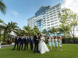 Novotel Phuket City Phokeethra Hotel