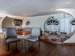 Novotel Phuket City Phokeethra Hotel