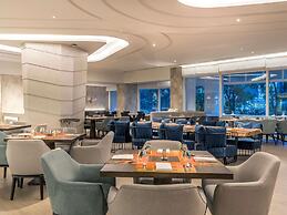 Novotel Phuket City Phokeethra Hotel
