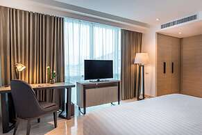 Novotel Phuket City Phokeethra Hotel
