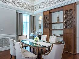 Novotel Phuket City Phokeethra Hotel