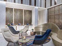 Novotel Phuket City Phokeethra Hotel