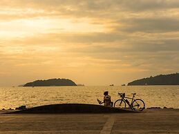 Novotel Phuket City Phokeethra Hotel