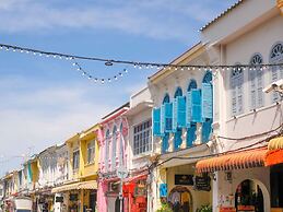 Novotel Phuket City Phokeethra Hotel