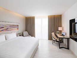Novotel Phuket City Phokeethra Hotel