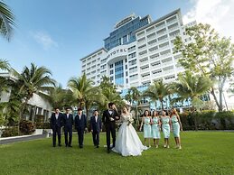 Novotel Phuket City Phokeethra Hotel