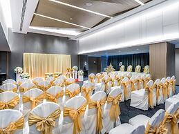 Novotel Phuket City Phokeethra Hotel