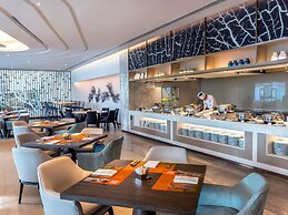 Novotel Phuket City Phokeethra Hotel