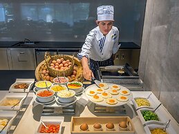 Novotel Phuket City Phokeethra Hotel