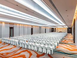 Novotel Phuket City Phokeethra Hotel