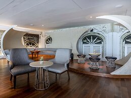 Novotel Phuket City Phokeethra Hotel