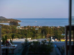 Novotel Phuket City Phokeethra Hotel