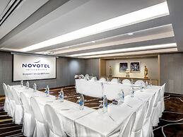Novotel Phuket City Phokeethra Hotel