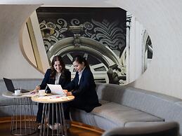 Novotel Phuket City Phokeethra Hotel