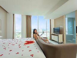 Novotel Phuket City Phokeethra Hotel