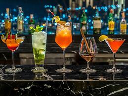 Novotel Phuket City Phokeethra Hotel