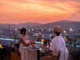 Novotel Phuket City Phokeethra Hotel