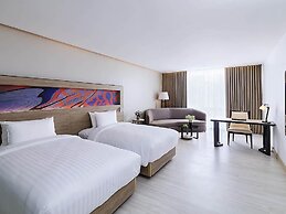 Novotel Phuket City Phokeethra Hotel