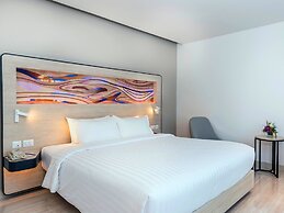 Novotel Phuket City Phokeethra Hotel