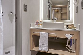 City Express Suites by Marriott Silao Aeropuerto
