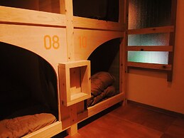 Y Pub&Hostel TOTTORI