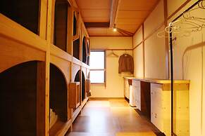 Y Pub&Hostel TOTTORI