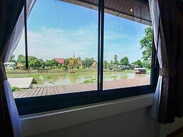 Ban U Thong Accommodations