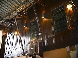 Ban U Thong Accommodations