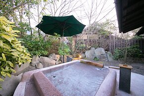 Yufuin Bettei Itsuki