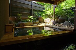 Yufuin Bettei Itsuki