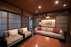 Yufuin Bettei Itsuki