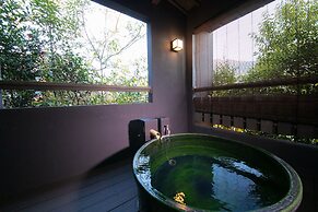 Yufuin Bettei Itsuki